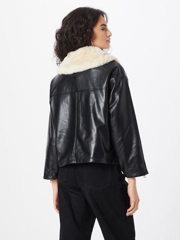 JAKKE Between-Season Jacket in Black