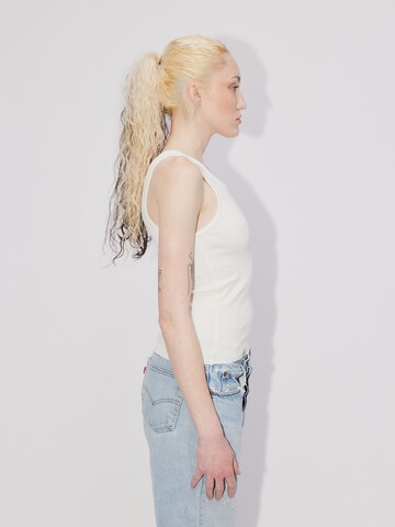 ABOUT YOU REBIRTH STUDIOS Top 'Essential' in White