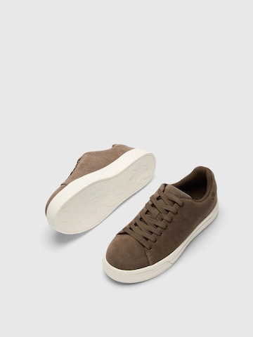 SELECTED Sneaker in Braun