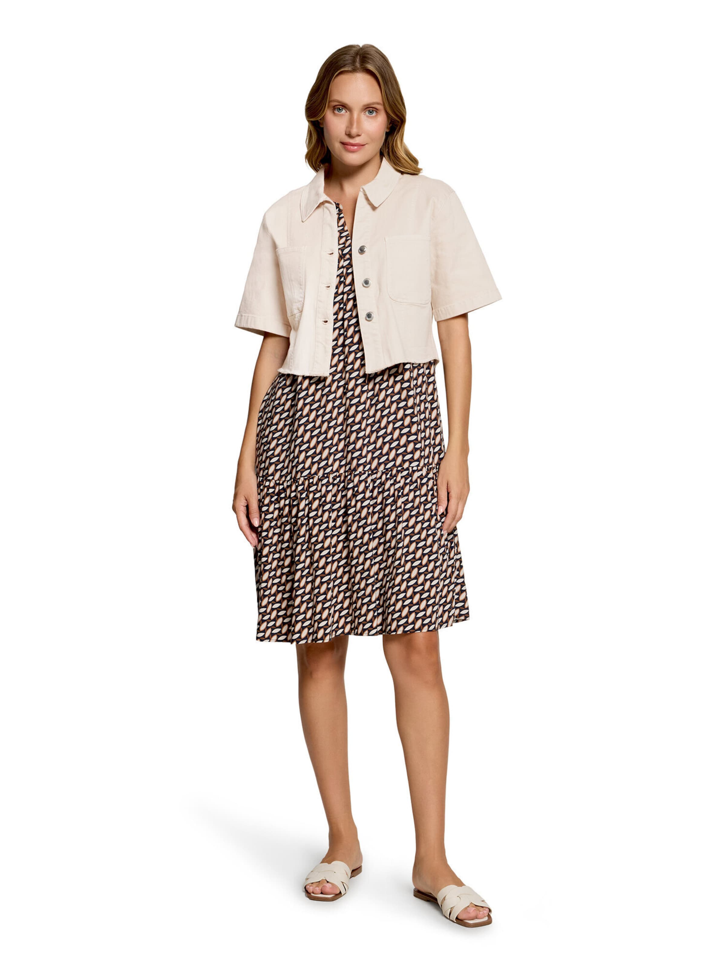 Betty Barclay Blazer in Beige