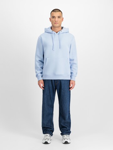 ALPHA INDUSTRIES Bluzka sportowa w kolorze niebieski