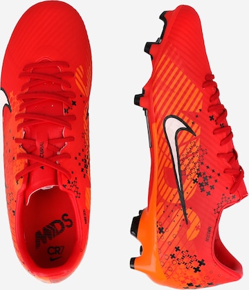 NIKE Fotbollsko 'Mercurial Vapor Zoom 15 Academy' i röd