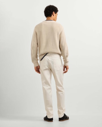 Tapered Pantaloni 'Camden' di Pepe Jeans in bianco