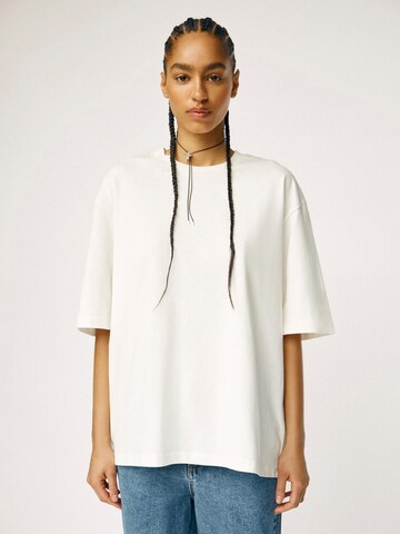 OBJECT - Camiseta 'GIMA' en blanco: frente