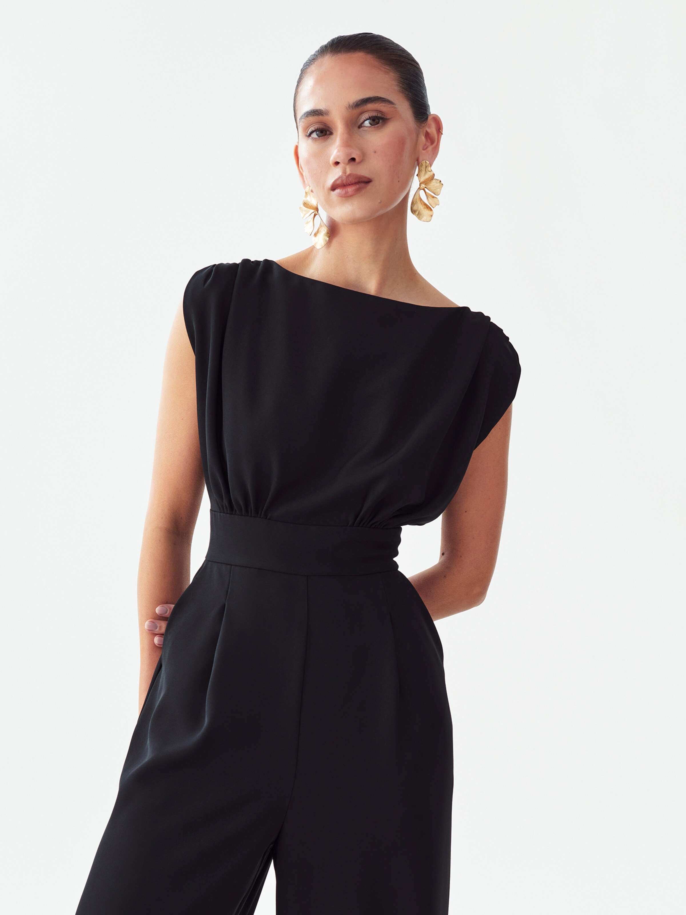 Tuta jumpsuit 'Sumi' di Willa in nero
