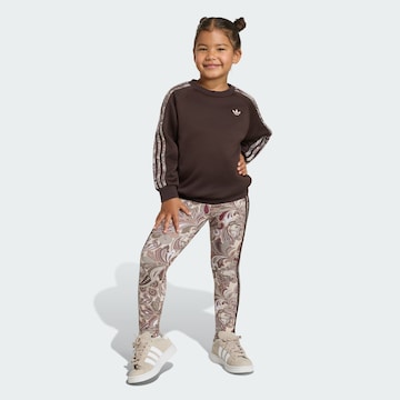 Survêtement 'Adidas x Liberty London' ADIDAS ORIGINALS en marron : devant