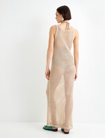 Koton Strandjurk in Beige