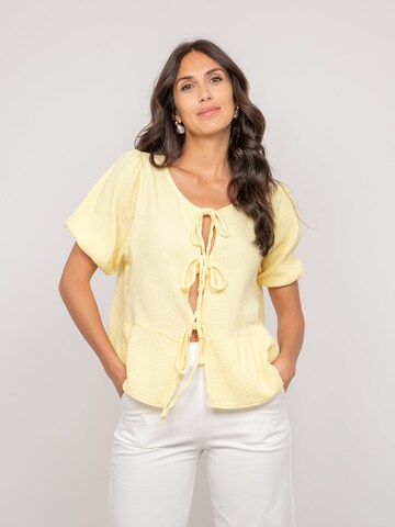 Dona Lisa Blouse 'OLERVIE' in Geel