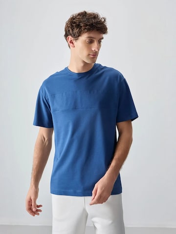Tommy Life T-Shirts in Blau
