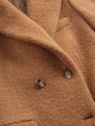 Manteau d’hiver Vulto en beige