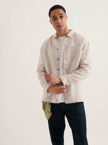 Regular fit Camicia 'Curator' di Seasalt Cornwall in beige: frontale