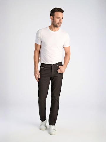 Jack's Regular Broek in Bruin