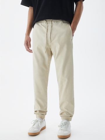 Pull&Bear Tapered Nadrág - szürke: elől