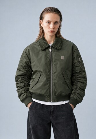 Vertere Berlin Between-Season Jacket in Green