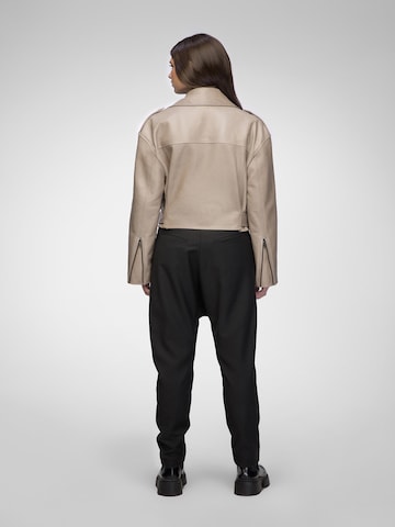 V S P Winterjacke 'Anya' in Beige