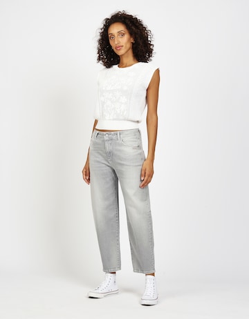 Gang Jeans in Grey: front