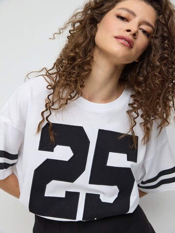 No Matter What Oversized shirt in Wit