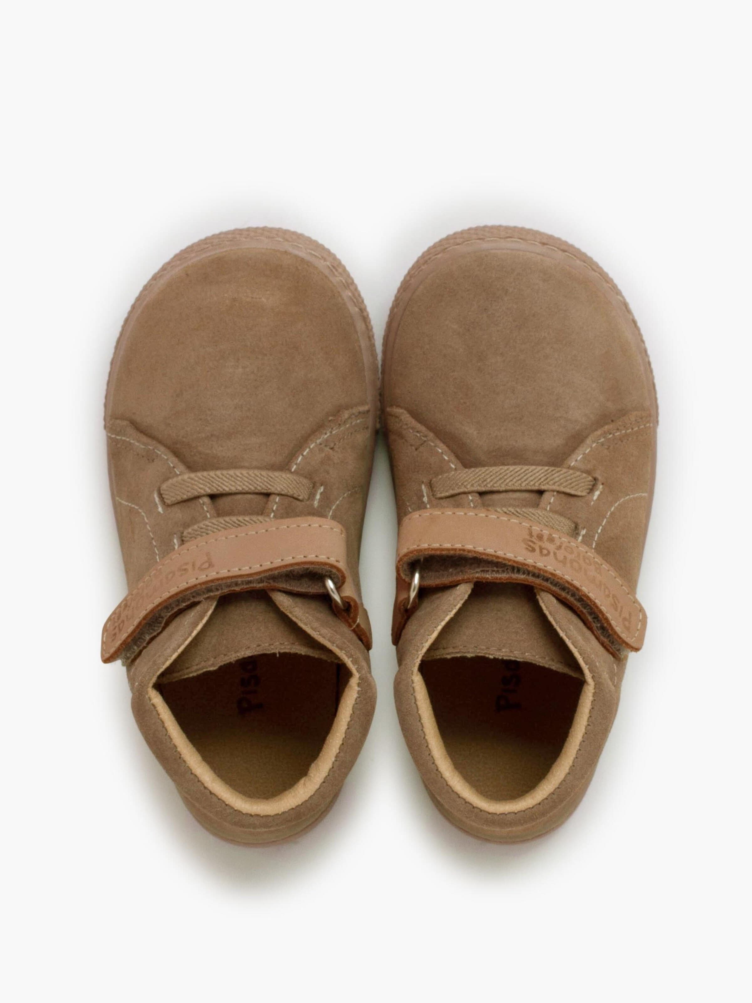 Pisamonas - Bota em castanho