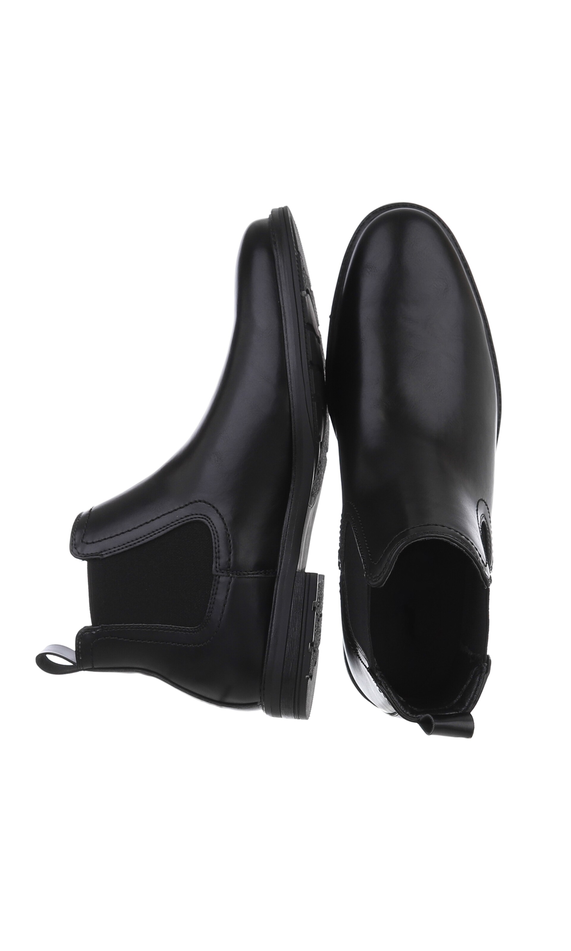 CoolWalk Boots in Black