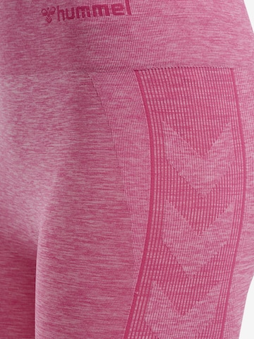 Skinny Pantaloni sportivi di Hummel in rosa