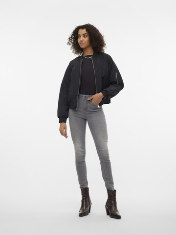 VERO MODA Between-Season Jacket 'ZULA' in Black