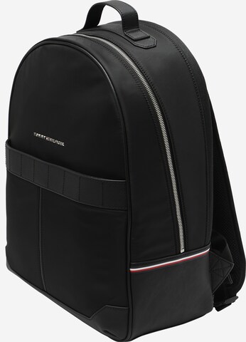 TOMMY HILFIGER - Mochila en negro: frente