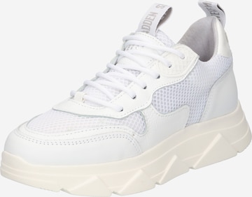STEVE MADDEN Sneakers 'PITTY' in White: front
