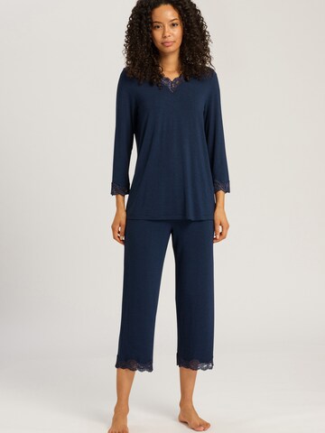 Hanro Pyjama ' Natural Elegance ' in Blauw: voorkant