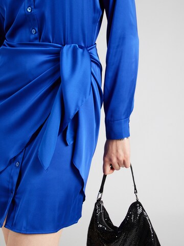 GUESS - Vestido camisero 'ALYA' en azul