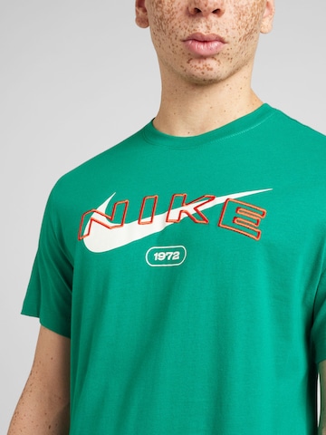 žalia Nike Sportswear Marškinėliai 'Club'