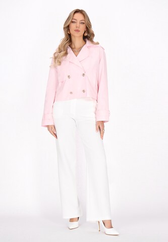 faina Tussenjas in Roze