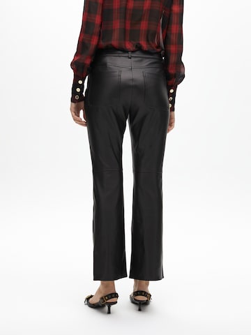 Effilé Pantalon Lola Casademunt en noir