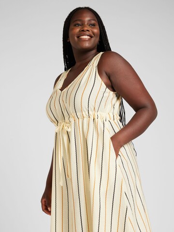 ABOUT YOU Curvy - Vestido 'Lina' em amarelo