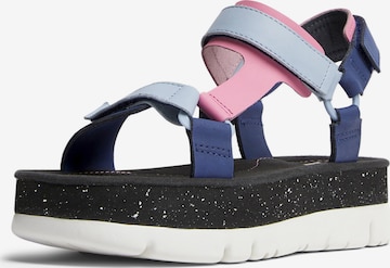 CAMPER Sandalen met riem 'Oruga' in Blauw: voorkant