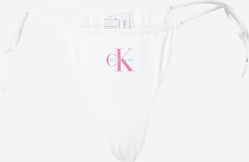 Slip costum de baie de la Calvin Klein Swimwear pe alb: față