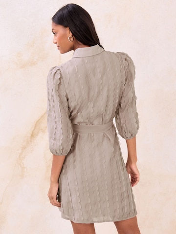 Robe-chemise Lipsy en beige