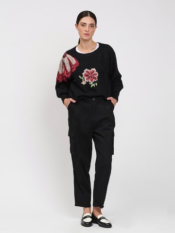 Pulover de la Influencer pe negru
