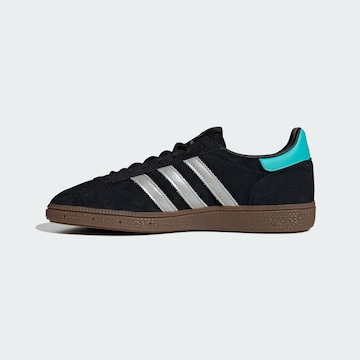 ADIDAS ORIGINALS - Zapatillas deportivas bajas 'Handball Spezial Mercedes' en negro