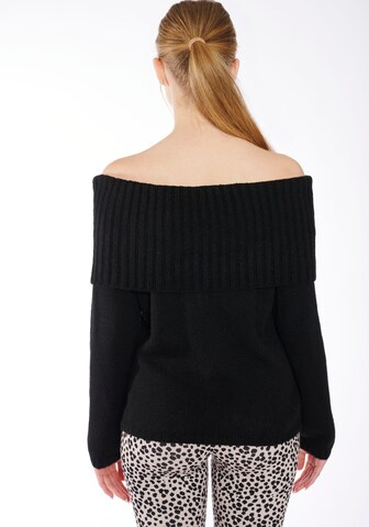 Hailys Sweater 'Au44relia' in Black