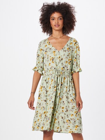 Robe 'CARLA' PIECES en vert : devant