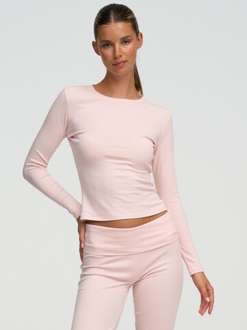 T-shirt 'Cotton Longsleeve' cfab (formerly creamy fabrics) en rose