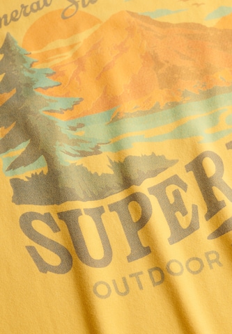 Superdry & Co Shirt 'Outdoors Mountain' in Geel
