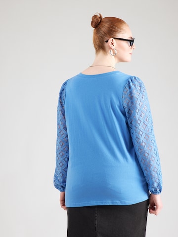 ONLY Carmakoma T-shirt 'CAREFFIE' i blå