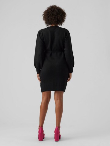 Robes en maille 'NEWANNE' MAMALICIOUS en noir