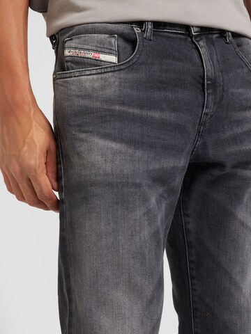 DIESEL Regular Jeans '2019' in Black