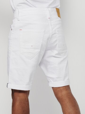 KOROSHI Regular Shorts in Weiß