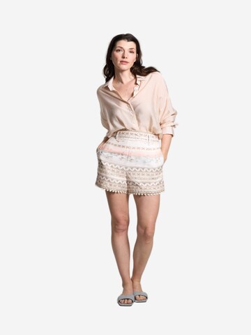 WEARABLE STORIES Regular Hose 'Luna' in Beige