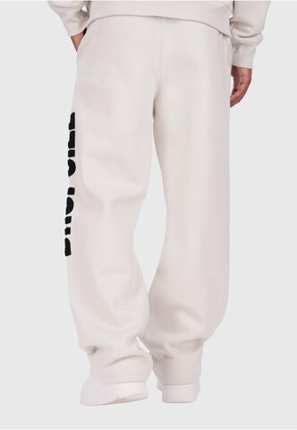 regular Pantaloni di Dropsize in beige