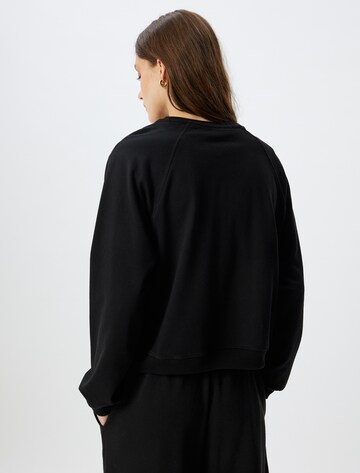 Koton Sweatshirt in Schwarz