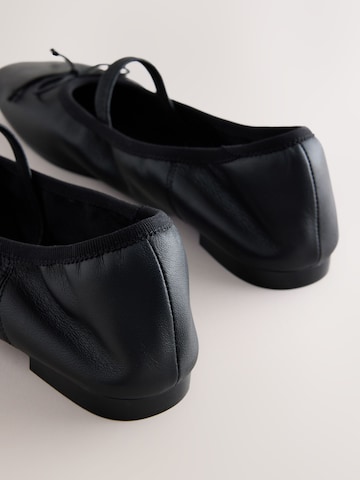 Ballerina con cinturino 'Forever Comfort' di Next in nero